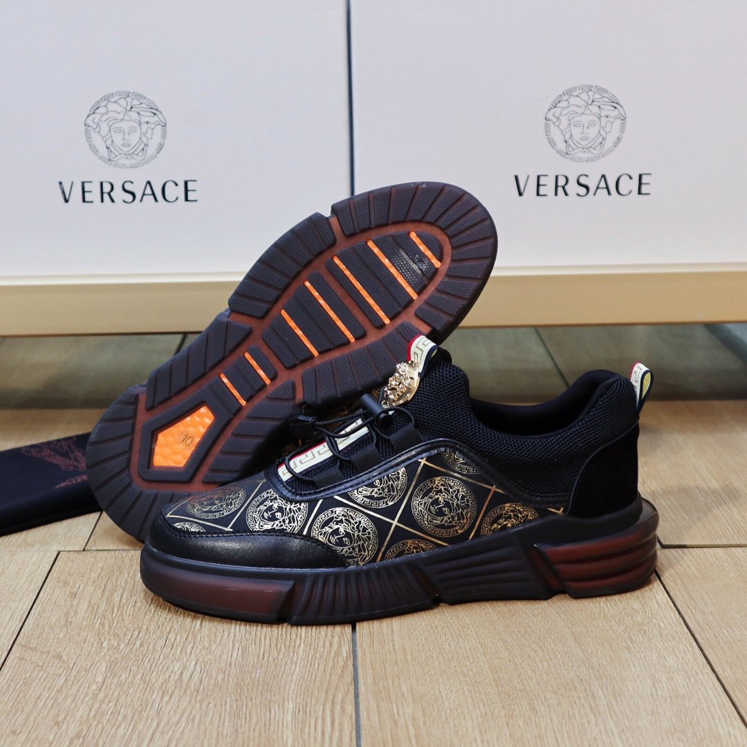 Versace Shoes man 074